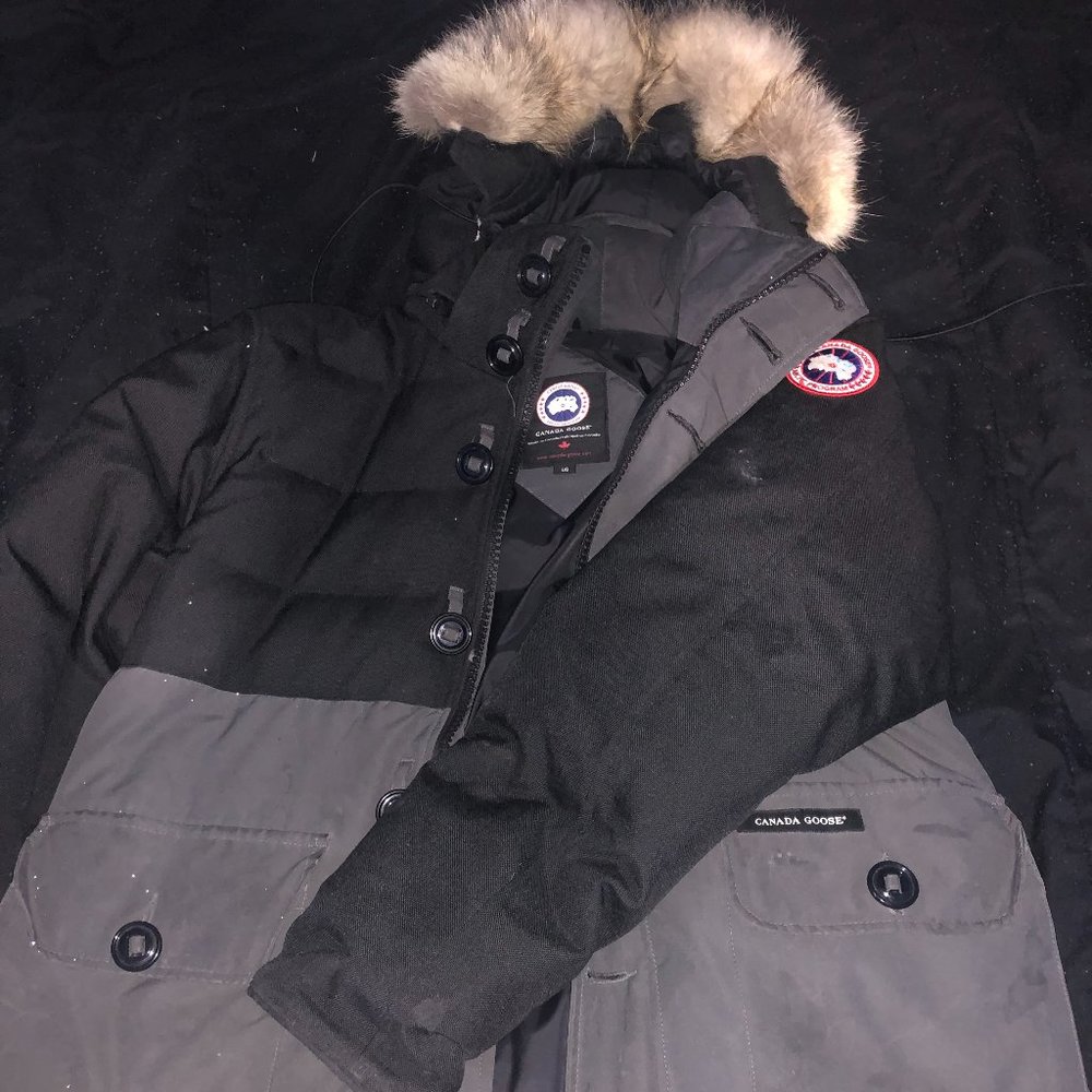 Canada Goose Jacket